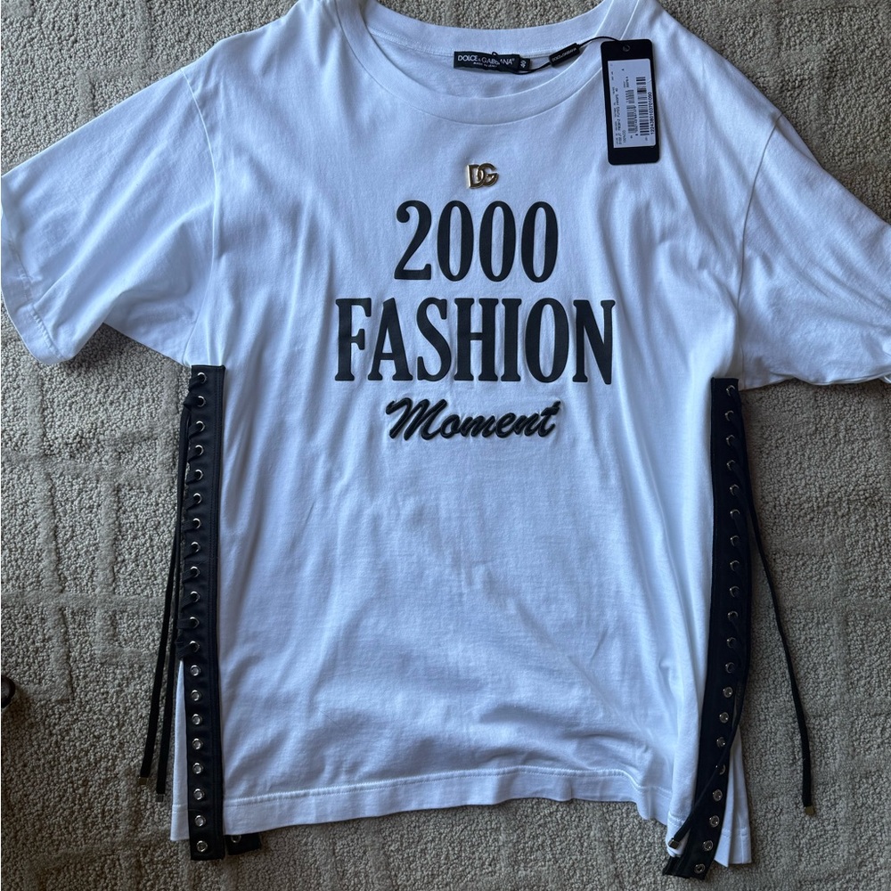 White Graphic Tee with Black Lace-Up Sides, dolce and gabbana, nwt size 40